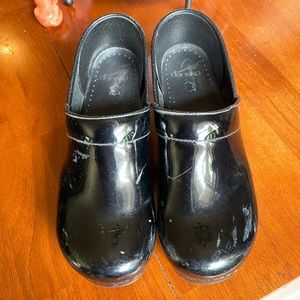 Dansko Clogs Womens 10.5